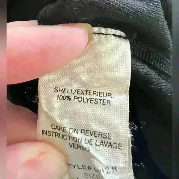 Women’s size L Marmot half-zip pullover, black, VGUC. Outerwear, sportswear - Picture 4 of 5